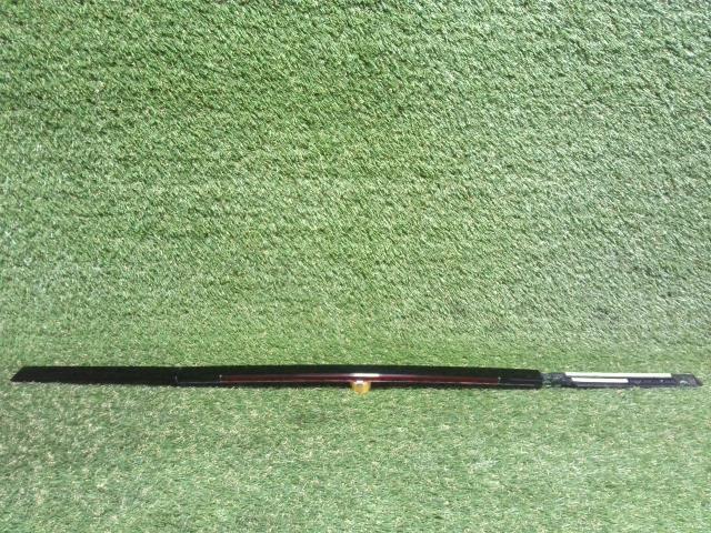 レクサス LS DBA-VXFA50 ハイマウントストップランプ V35A-FTS 085 コイト 低走行 81570-50090_画像1