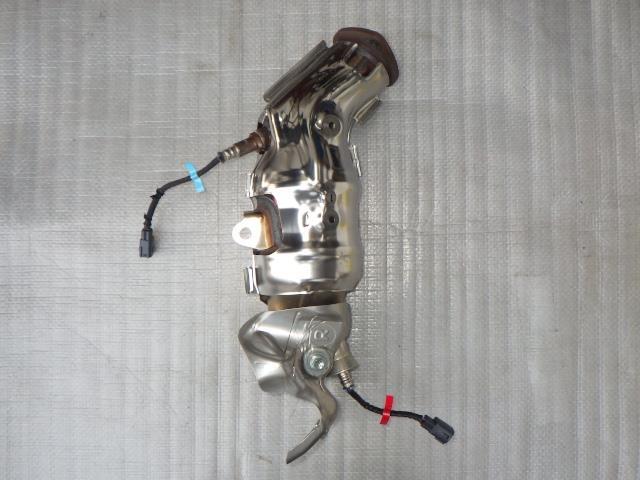 レクサス LS DBA-VXFA50 触媒 V35A-FTS 085 右 FUTABA センサーツキ 17400-70010_画像1