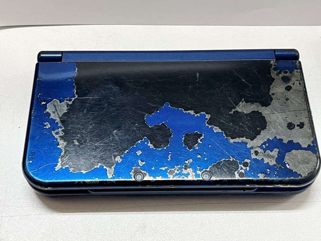 ☆任天堂/ニンテンドー new 3DS LL ブルー 本体のみ《ジャンク
