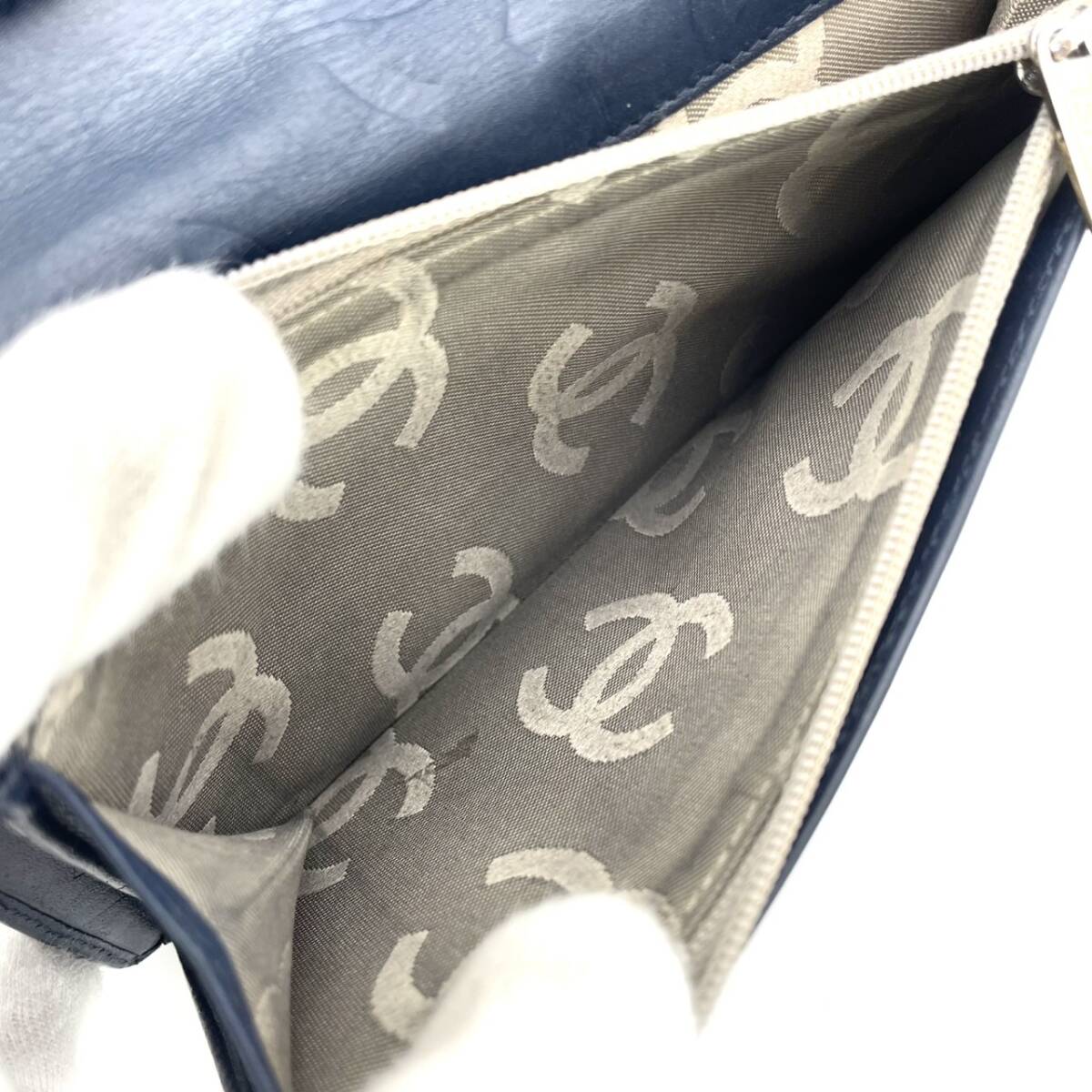 シャネル CHANEL カンボンライン 長財布 ラムスキン ネイビー シャネル CHANEL カンボンライン 長財布 ラムスキン ネイビー