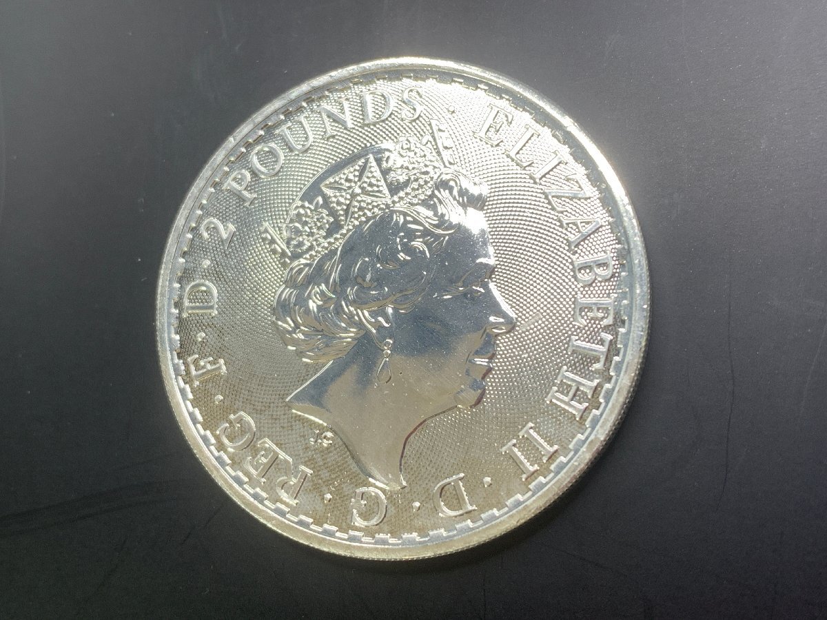 サマーセール ミニグランド バンドル 31.1グラム 1オンス イギリス「ブリタニア」純銀 (新品) 2023年 金属工芸