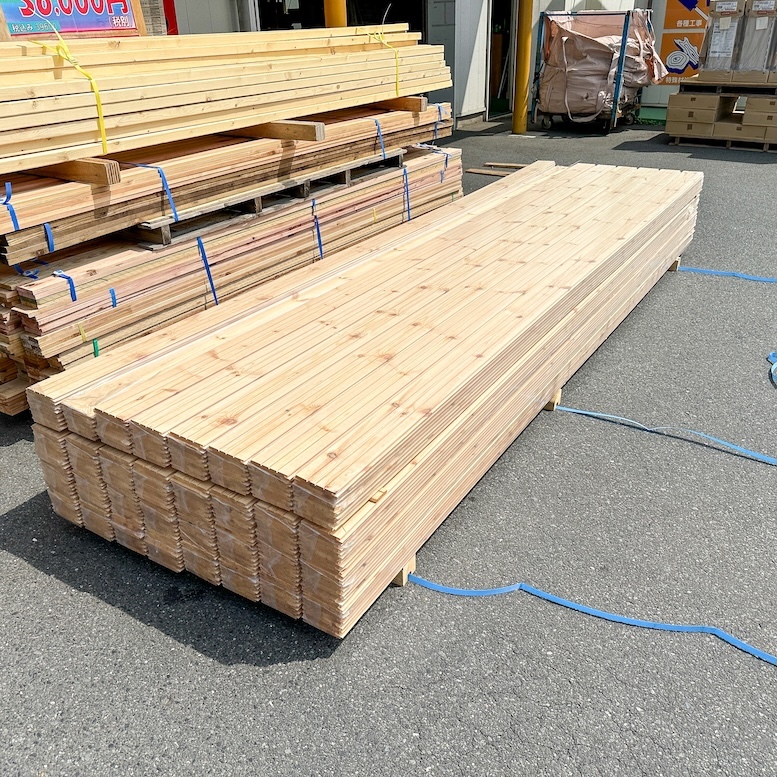 《店頭引取り限定特価》天井?壁材　パネリング　12×120×3,600mm（パイン）728kg【未使用アウトレット品】254枚