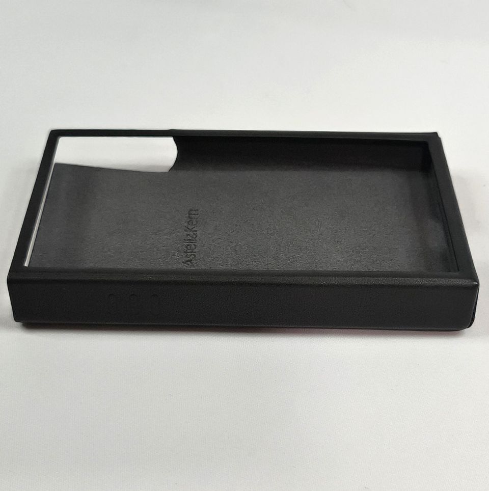 送料無料 未使用◆Astell&Kern A&futura SE100用 Case cover Ebony Black レザーケース カバー エボニーブラック