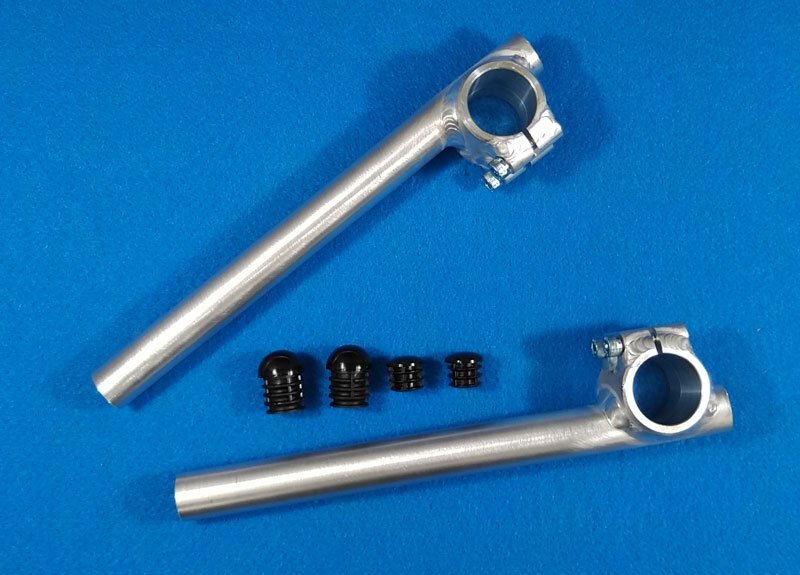 バトルファクトリー アルミ溶接ハンドル 31Φ 垂角 8度。 APE50 APE100 エイプ XR50 XR100 モタード NS-1 モリワキ MH80R _画像3