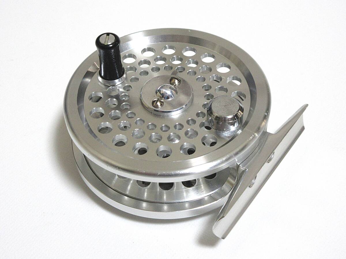 REVIEW CD-3 フライリール REVIEW CD-3 フライリール REVIEW CD-3 フライリール