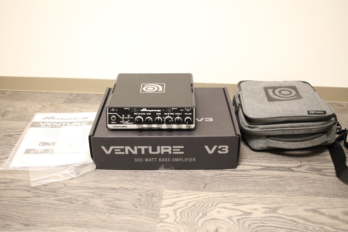 AMPEG VENTURE V3 300w 専用ケース付き ヘッドアンプ ベース