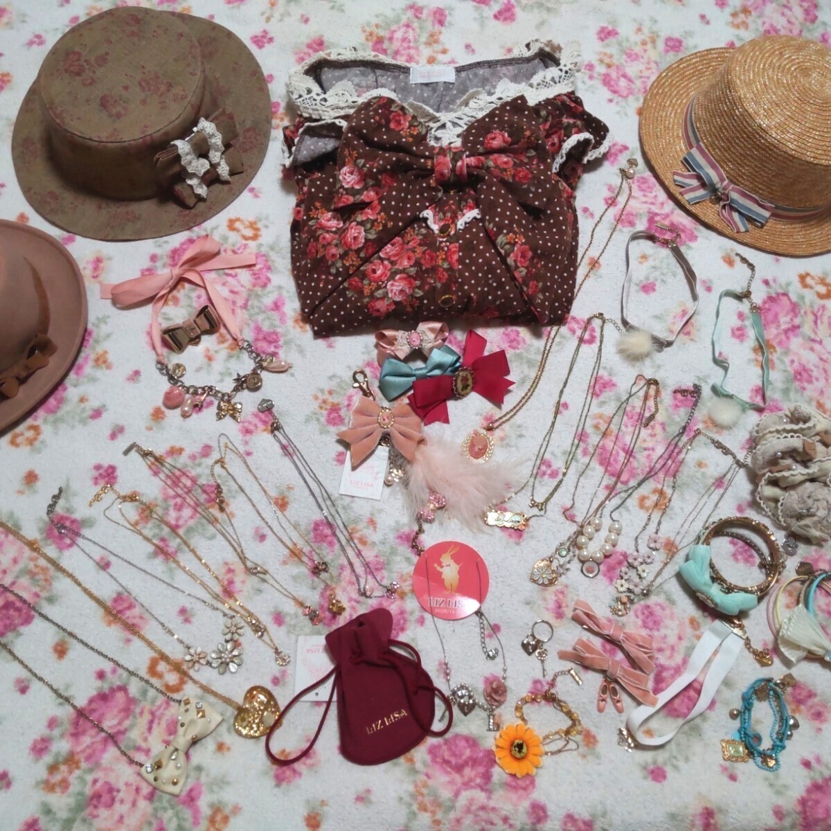 リズリサのみトップス アクセサリーまとめ LIZ LISA バレッタ ネックレス 指輪 ブレス シュシュ チョーカー カメオ リボン花 バラ 平成