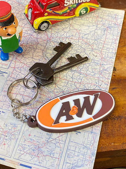 A&W　ラバーキーホルダー?。ē恁矗　觥ˉⅴ幞辚箅j貨　アメリカ雑貨