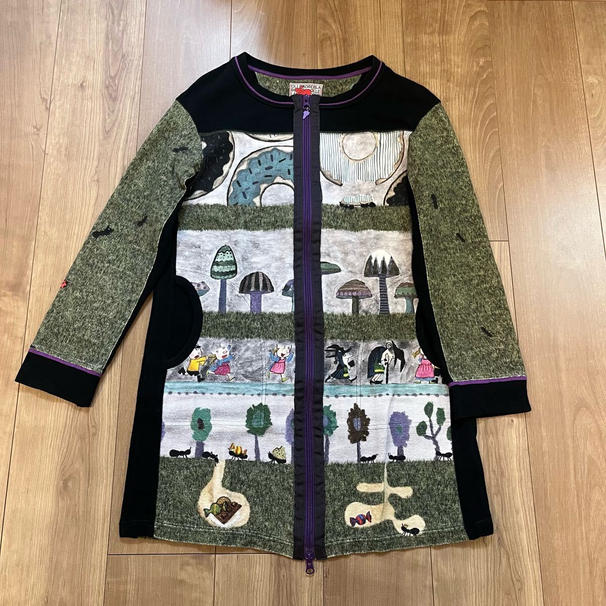 OLLEBOREBLA アルベロベロ　綿コート　ぶたさんとアリさん OLLEBOREBLA アルベロベロ 綿コート ぶたさんとアリさん