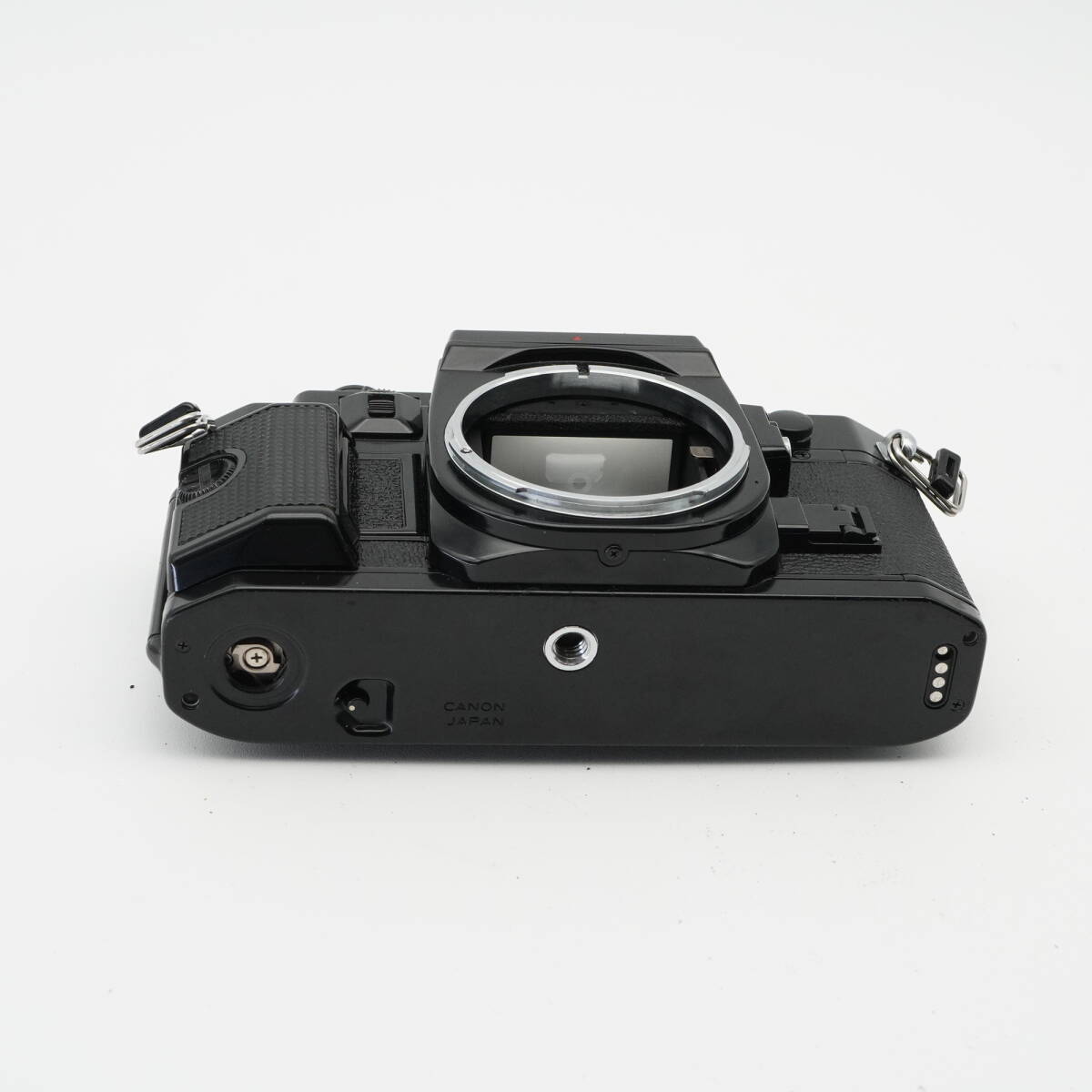 美品 Canon キヤノン A-1 (シャッターOK 露出OK) フィルム一眼レフカメラ #AA4821