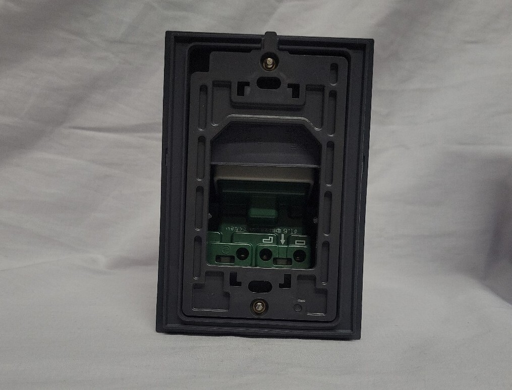 2011年 繁栄レインボーパック モニター新商品EV・PHEV 充電用屋外コンセント_画像2