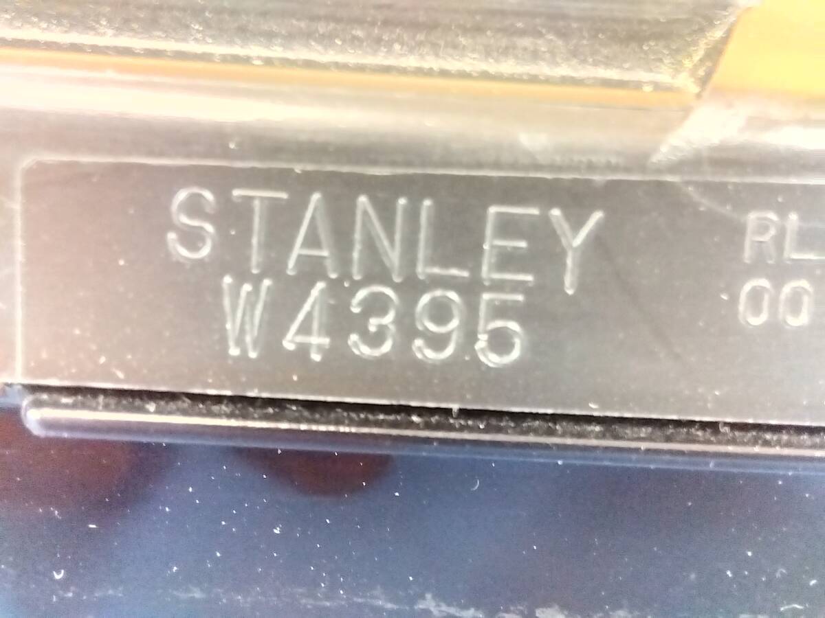 STANLEY W4395 打刻 P 右