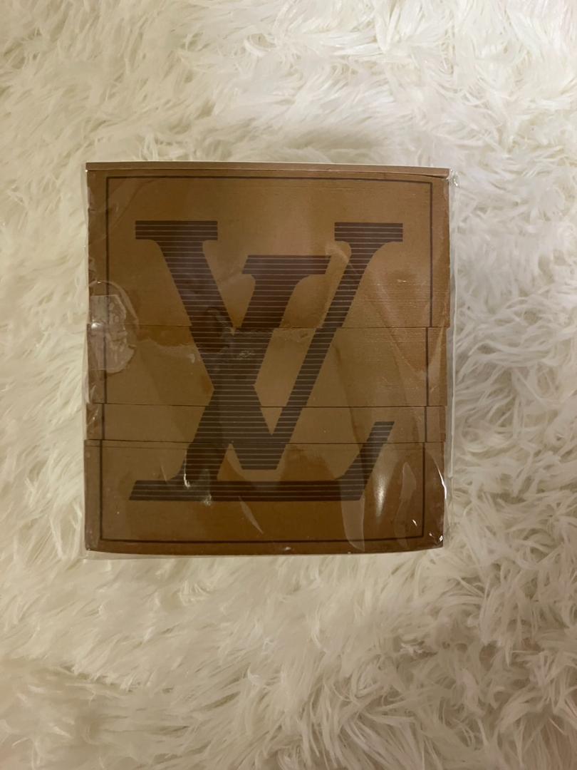 ルイヴィトン　メモパッド　メモ帳　キューブ型　VUITTON 【非売品】 非売品】ルイ・ヴィトン メモ帳 キューブ型｜Yahoo!フリマ（旧