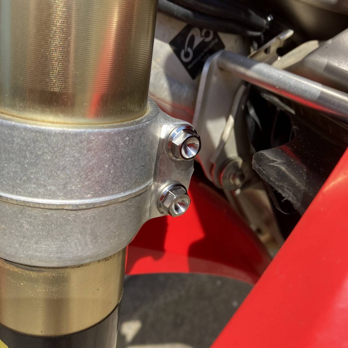 64チタン M8 P1.25 40mm CRF YZ KX XR CRM XLR セロー WR KLX RM-Z DR-Z 85 125 150 230 250 450 ボルト ブレーキ フォーク ハンドルバー