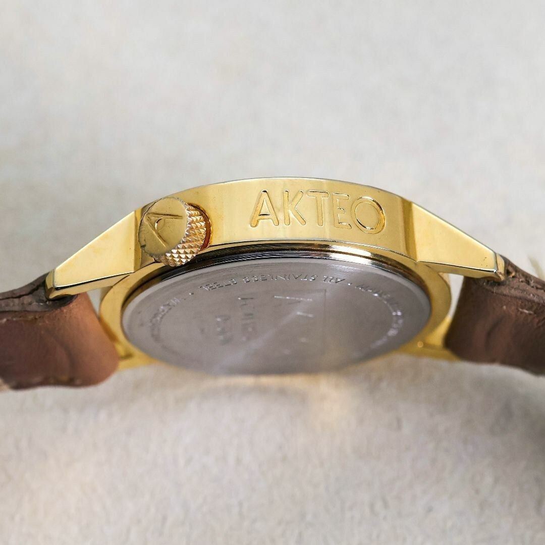 稼働 AKTEO 腕時計 ヴァイオリン ラウンド レザー 新品電池 1511