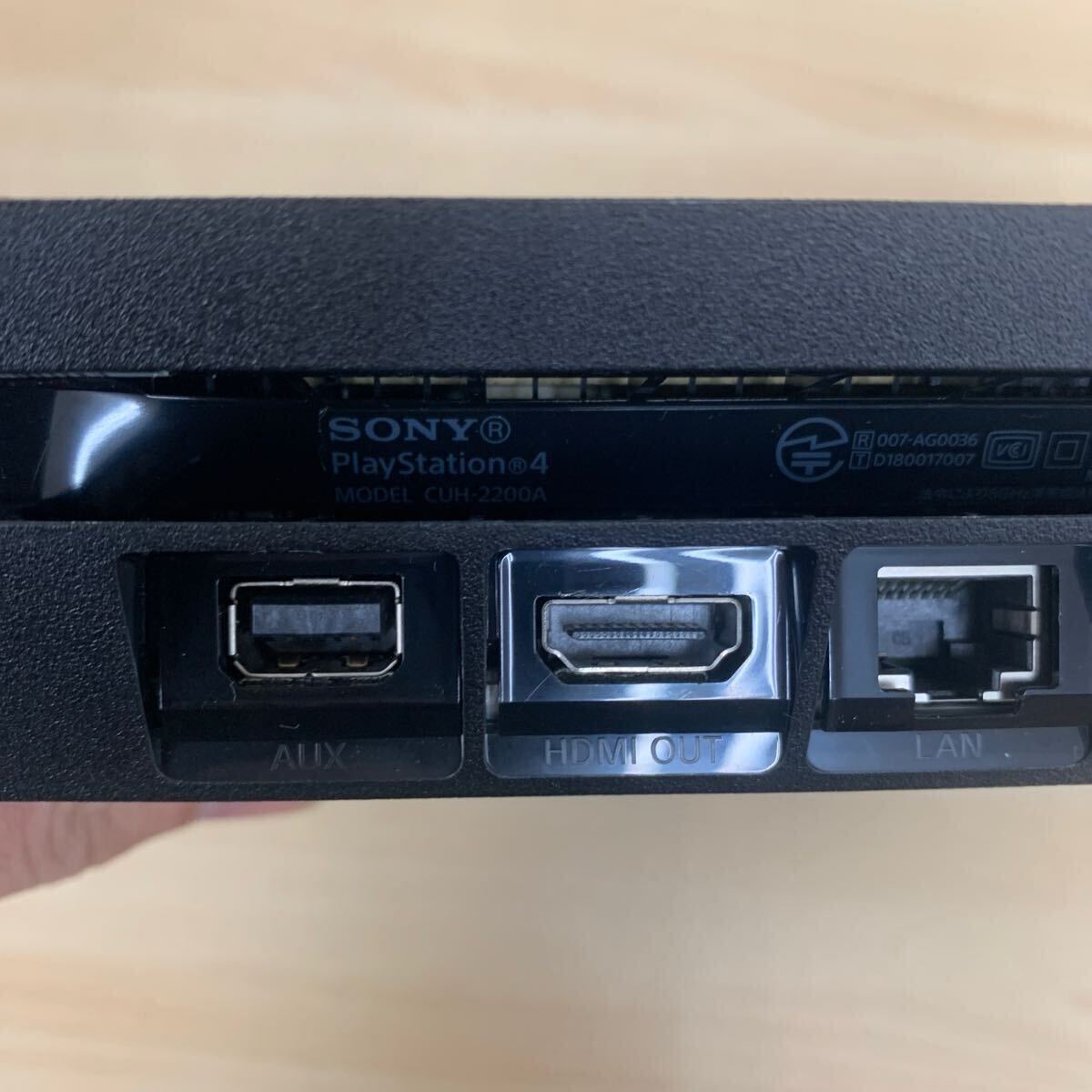 中古品 ソニー SONY PlayStation 4 500GB ブラック CUH-2200AB01