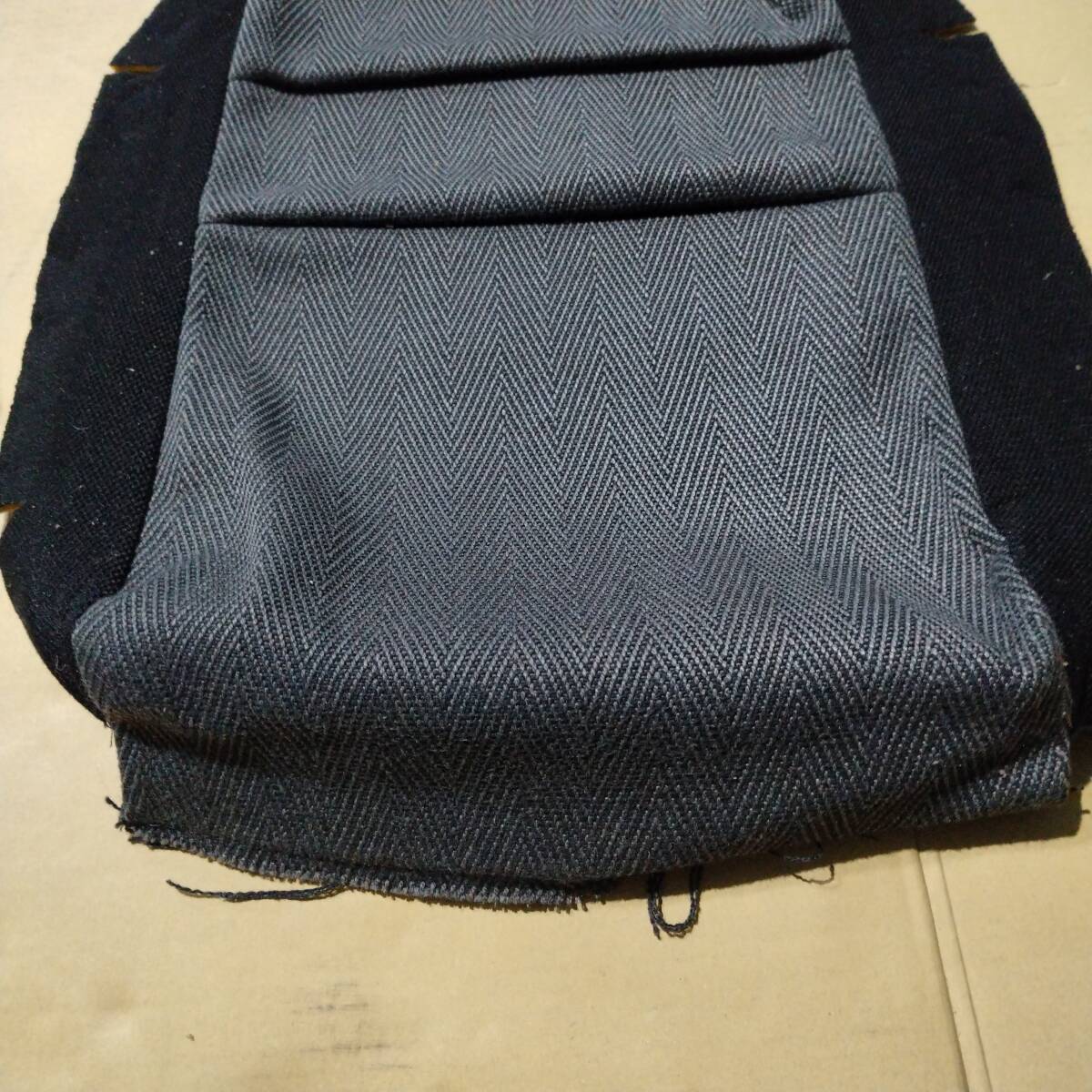 背面生地下部取付部分欠品