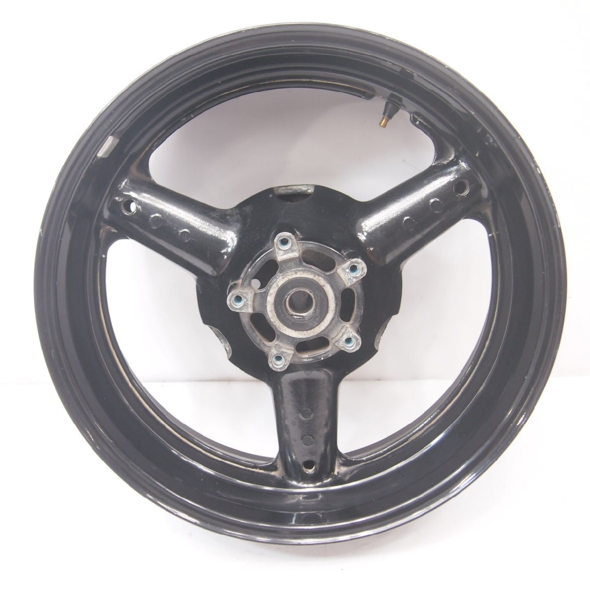 バンディット1200純正リアホイール 部分ちょいヒット ウェイトでOK BJX品番17X5.50J GV77A RF900R