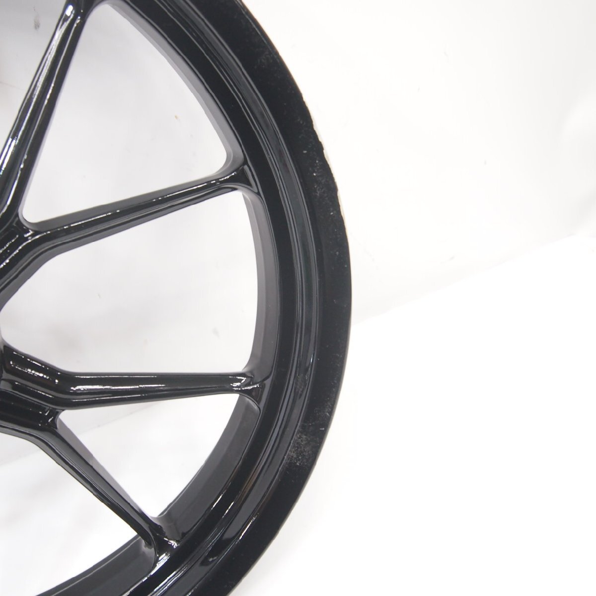 デューク125/200純正フロントホイール ブレなし17X3.00J KTM DUKE ～16年 17年～ 23年まで共通かな