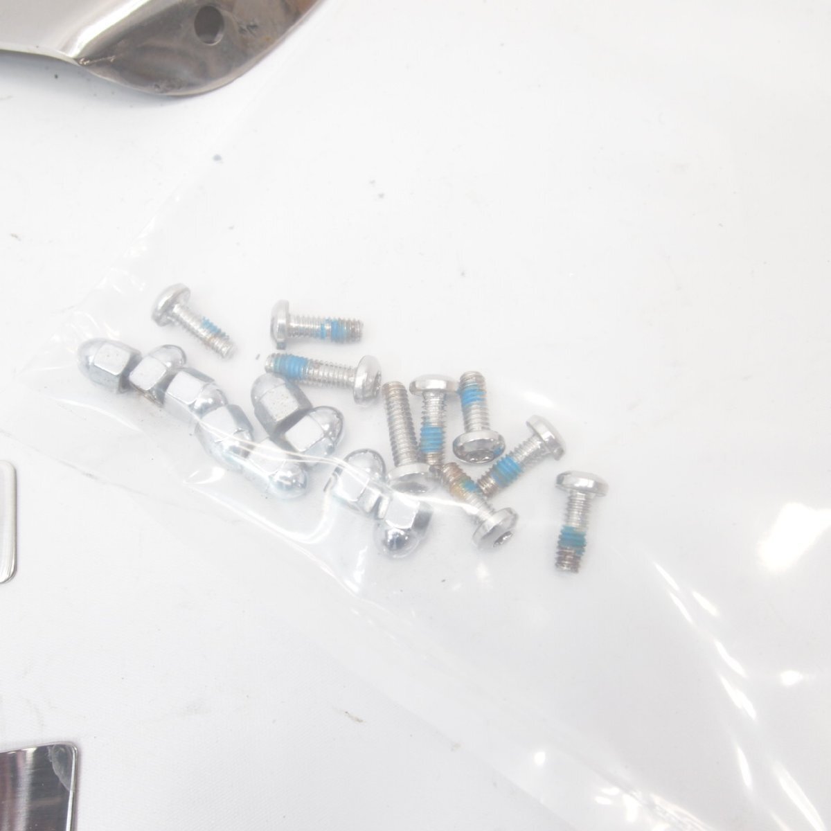 ハーレー純正 スクリーン ステー デタッチャブル脱着タイプ 補修 組み換え ブラケット_画像2