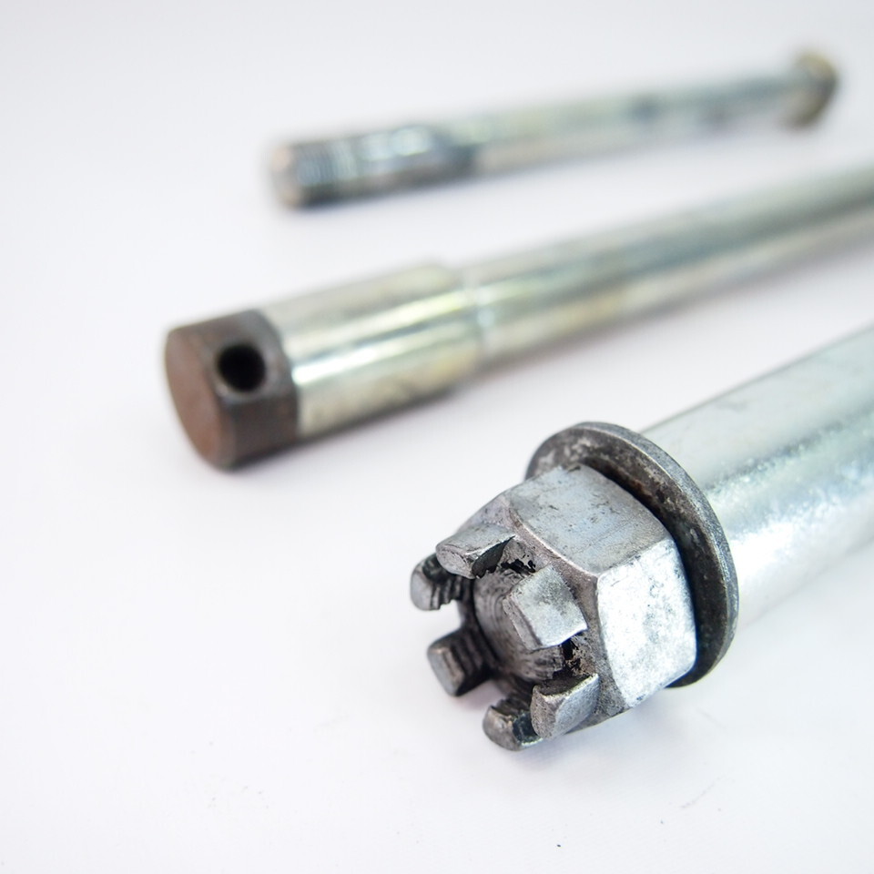 バルカン1500クラシック ツアラーFI VNT50G-036 純正アクスルシャフト前后ピボットシャフトVULCAN CLASSIC TOURER