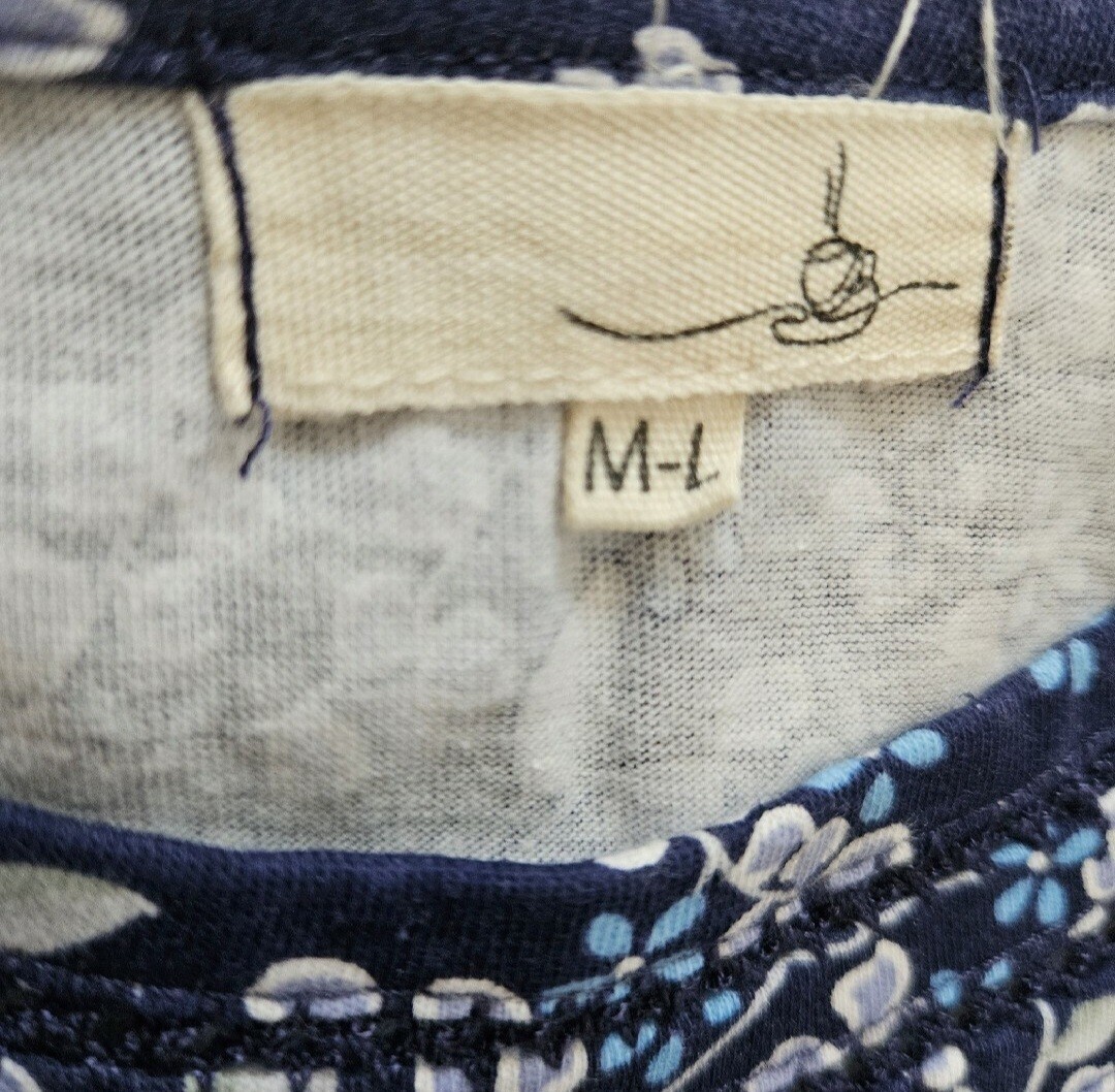 ネイビー 花柄 半袖Tシャツ M～L綿100%