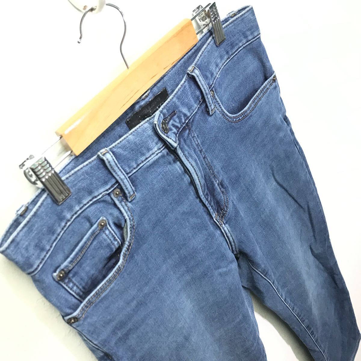 HEATTECHであったか◎【UNIQLO】ユニクロ スリムフィットジーンズ デニム パンツ ストレッチ ユーズド加工 大人 インディゴ w29 /Y31064ii_画像6