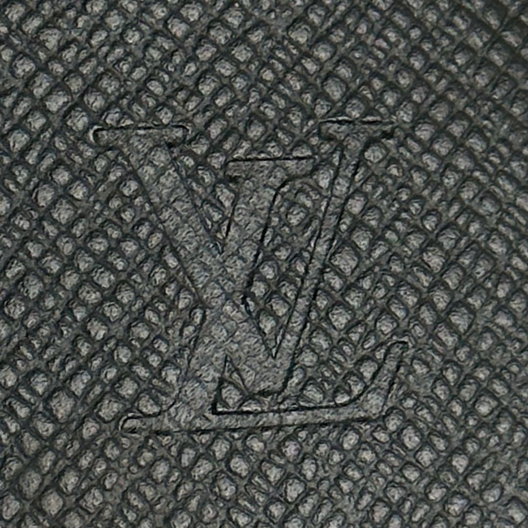 美品ルイヴィトン デルスー タイガ LV ショルダーバッグ 美品ルイヴィトン デルスー タイガ LV ショルダーバッグ
