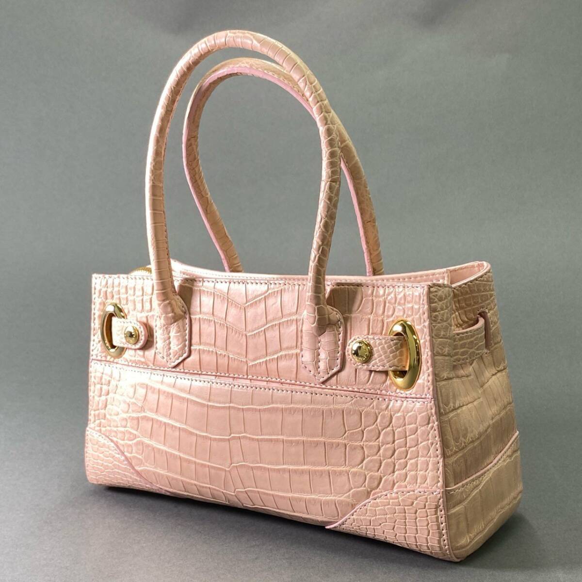 De18 [ прекрасный товар ] LEATHER JUWELS Crystal Reptiles кожа драгоценности z розовый крокодил кожа .. Chan очарование имеется ручная сумочка 