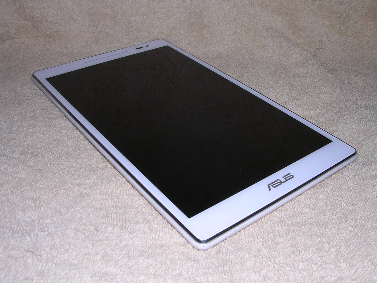 ♪♪ASUS ZenPad 8 (Z380KNL)　ホワイト♪♪_画像4