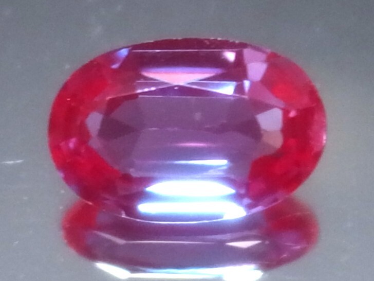 0.52ct 新品?超希少?天然と同じクリソベル素材の合成アレキサンドライト