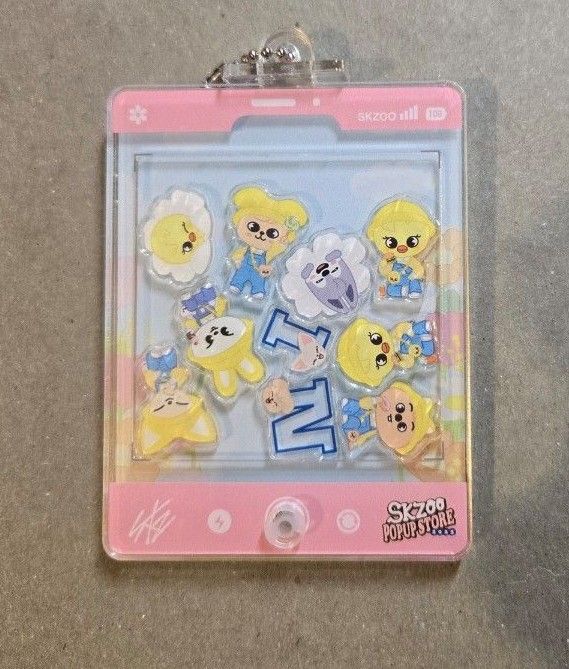 スキズ ポップアップ SKZOO カスタムアクリルキーホルダー スキズ ポップアップ SKZOO カスタムアクリルキーホルダー