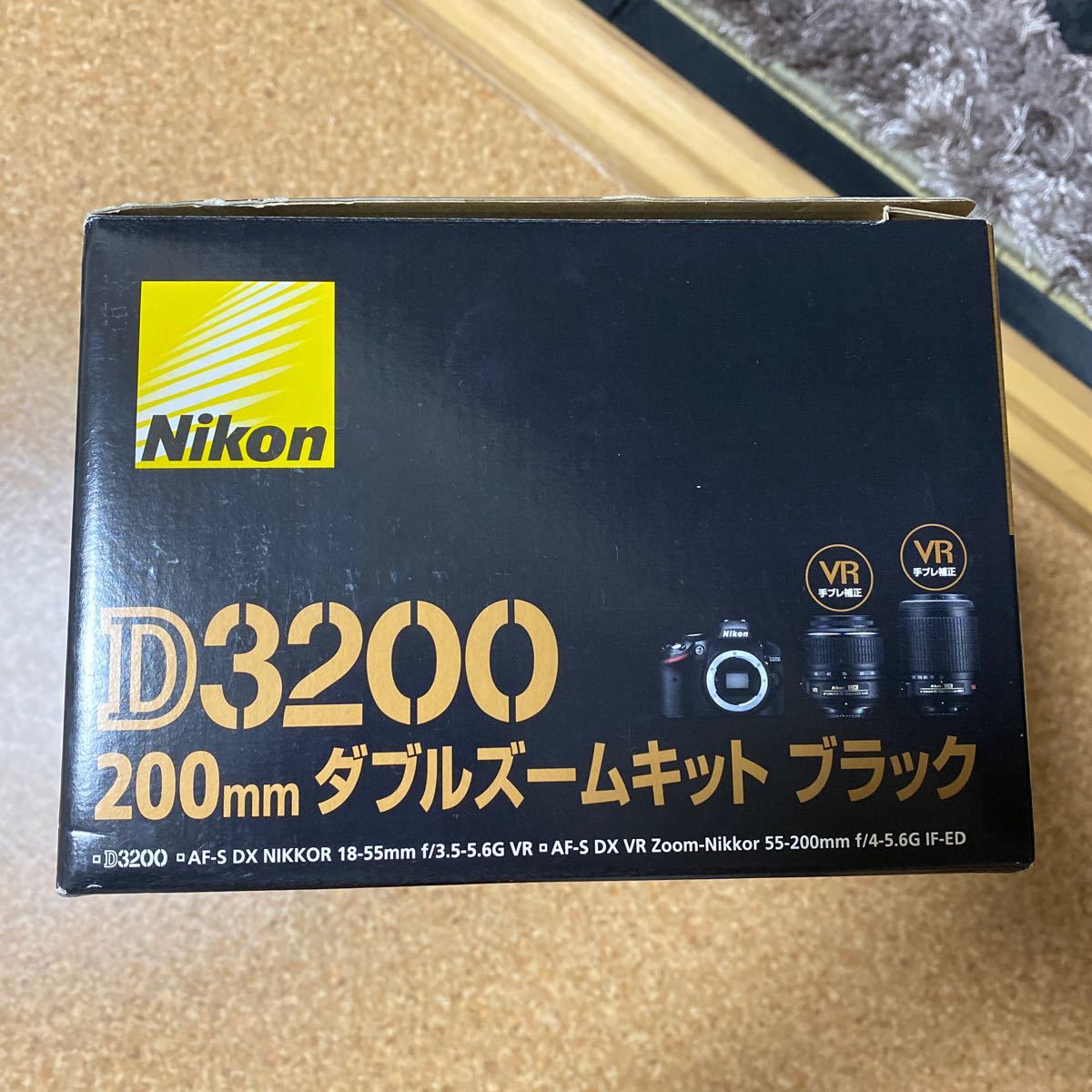 D3200 200mm ダブルズームキット （ブラック）