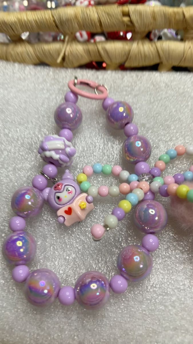50番ハンドメイド ビーズキーホルダー マイメロディ パープル