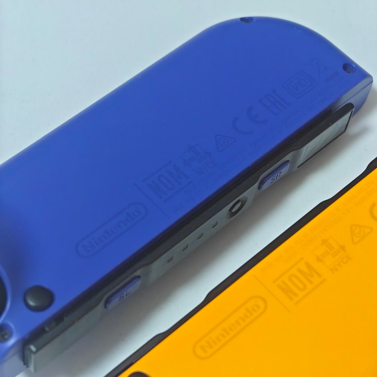 美品・使用少 Nintendo Switch ジョイコン ブルー/ネオン 美品・使用少 Nintendo Switch ジョイコン ブルー/ネオン