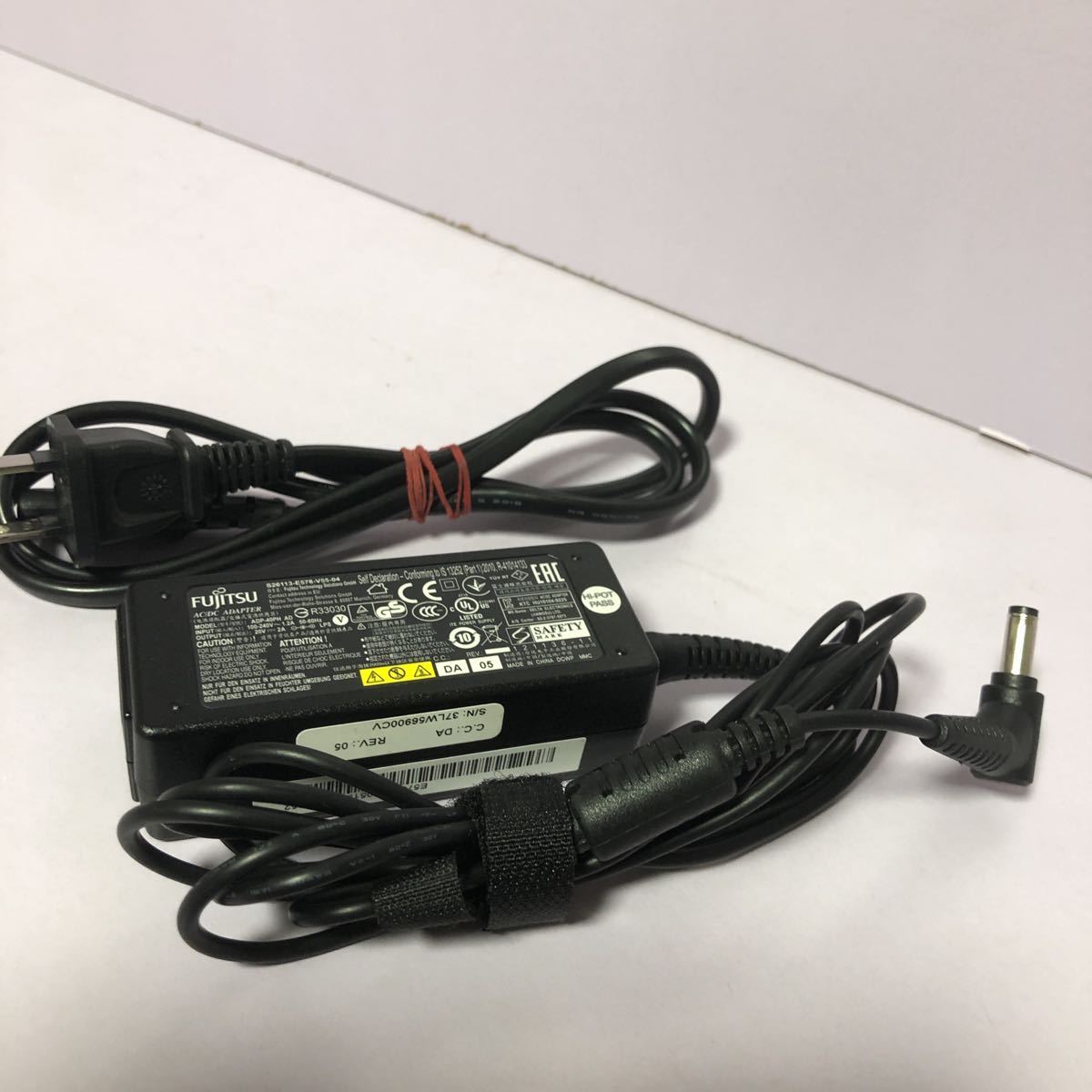  Fujitsu AC adaptor ADP-40PH AD 20V 2A used operation goods /SHA324