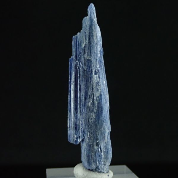 カイヤナイト 19.9g KNB168 ブラジル ミナスジェライス州 藍晶石 天然石 鉱物 パワーストーン_画像3