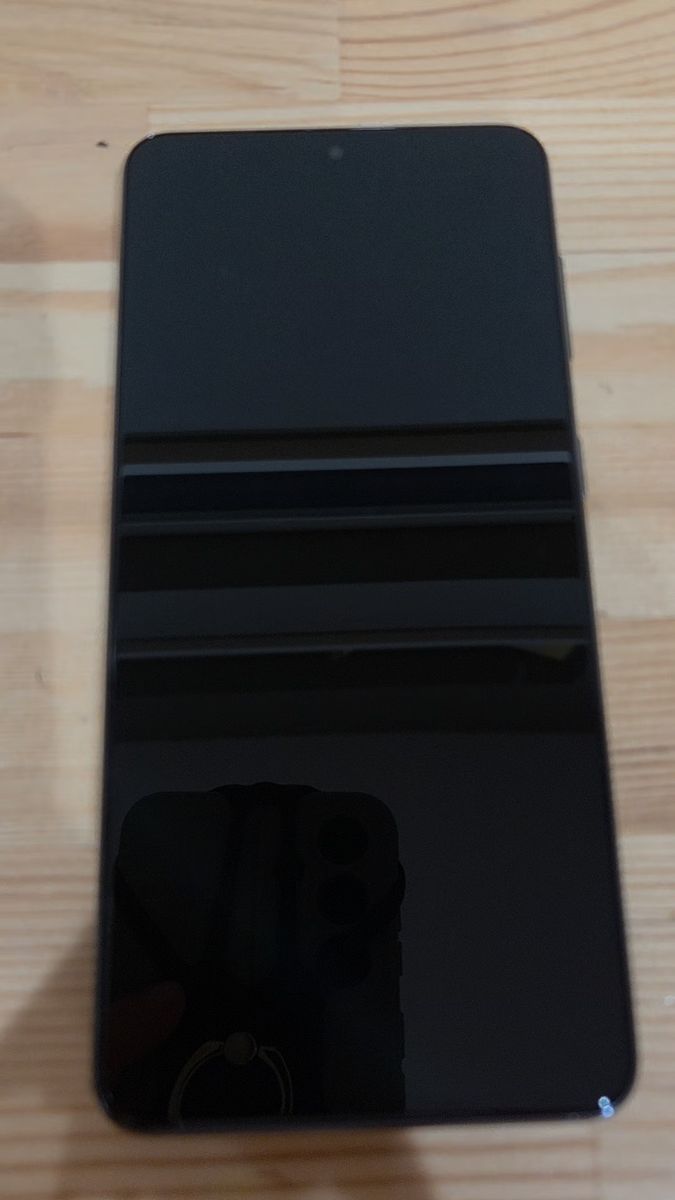 【美品】Galaxy S21 256GBグレー本体ドコモ