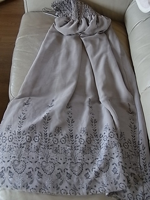 L size | light brown group. beige color for women long dress * car - ring,. floral print England buy party 