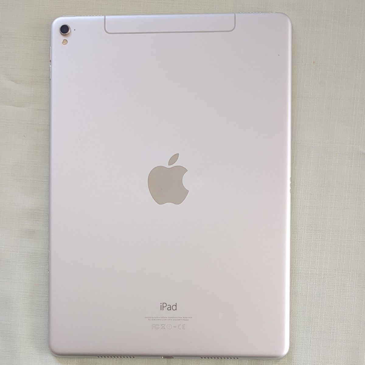 iPad Pro 9 7インチ Wi-Fi + Cellular 128GB シルバー SIM iPad Pro 9 7インチ Wi-Fi + Cellular 128GB シルバー SIM