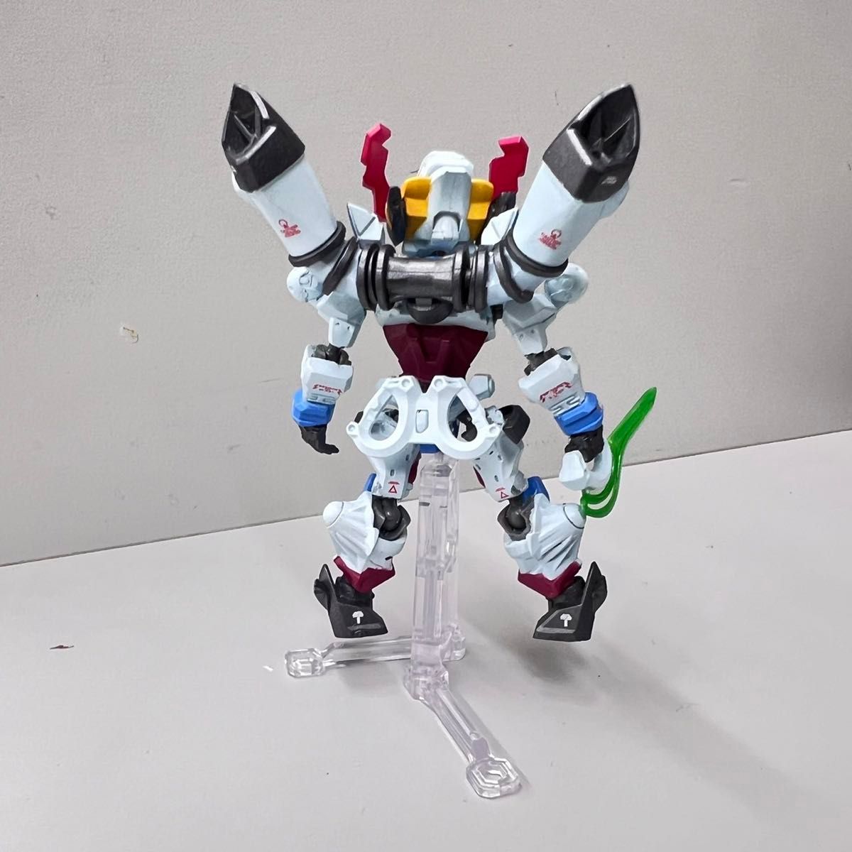 コンバージ ガンダム z plus ex 塗装強化デカール追加 上半身関節可動化 コンバージ ガンダム ジークアクス 頭身変更 関節可動化