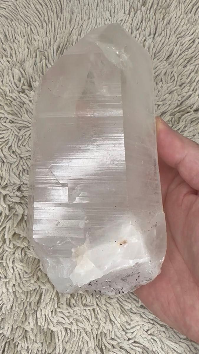 クリスタル クォーツ 水晶 原石 クラスター 塊 浄化用 玄関用 1128g