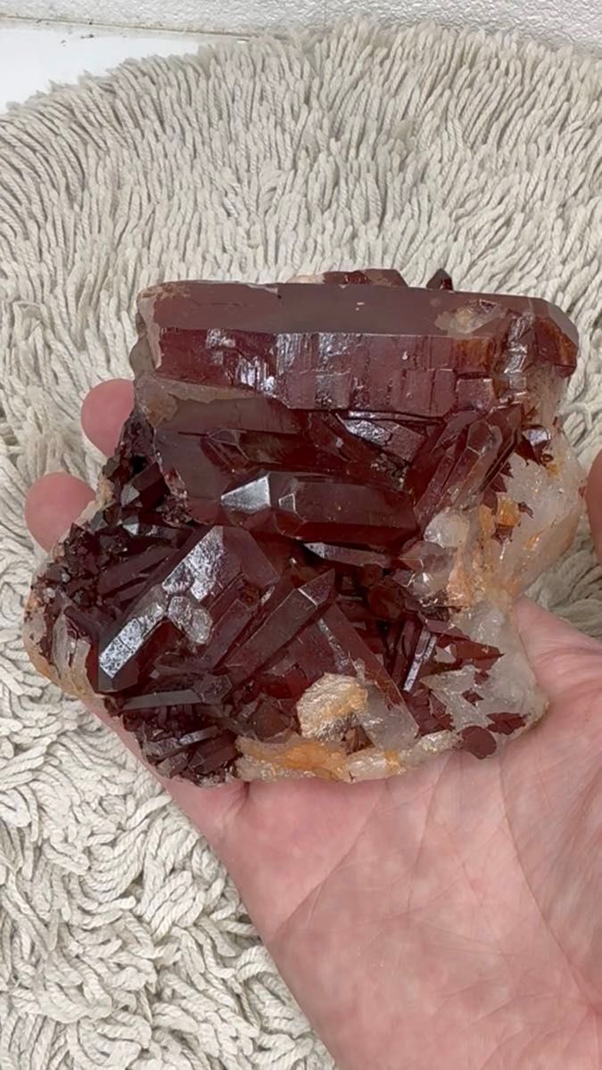 ブラジル産 タンジェリンクォーツ 水晶クラスター 原石 置物 水晶 天然石 パワーストーン 562g