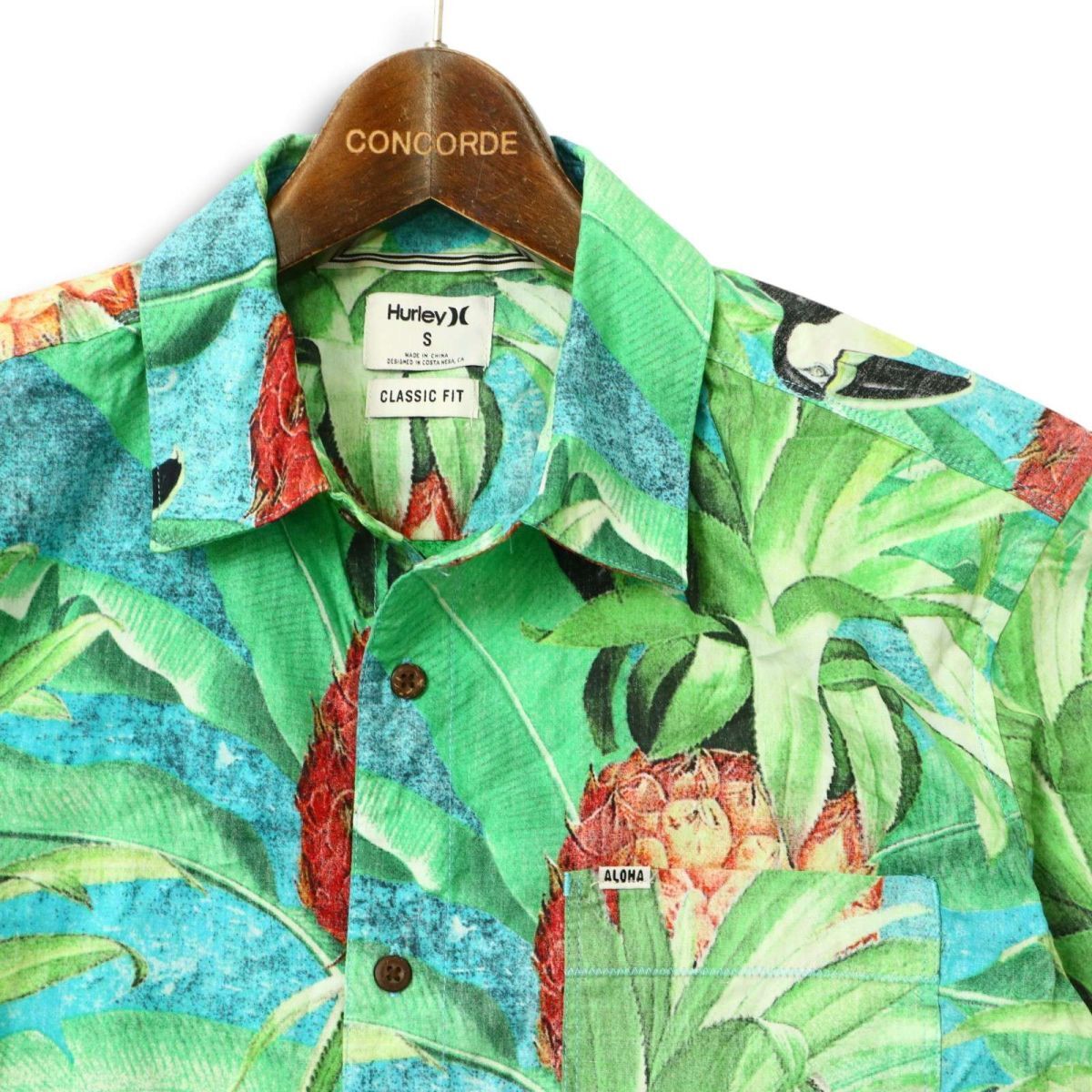 【新品 未使用】 Hurley ハーレー 春夏★ パイナップル バード 総柄 半袖 アロハ シャツ Sz.S メンズ　C5T04310_5#A