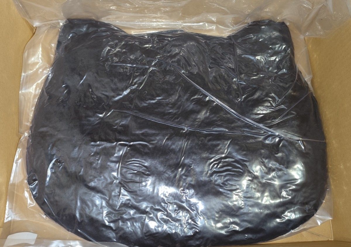 【新品未開封品】小泉今日子 Nyan2クッションBLACK+ショッピングバッグ 新品未開封品】小泉今日子 Nyan2クッション/BLACK+ショッピング