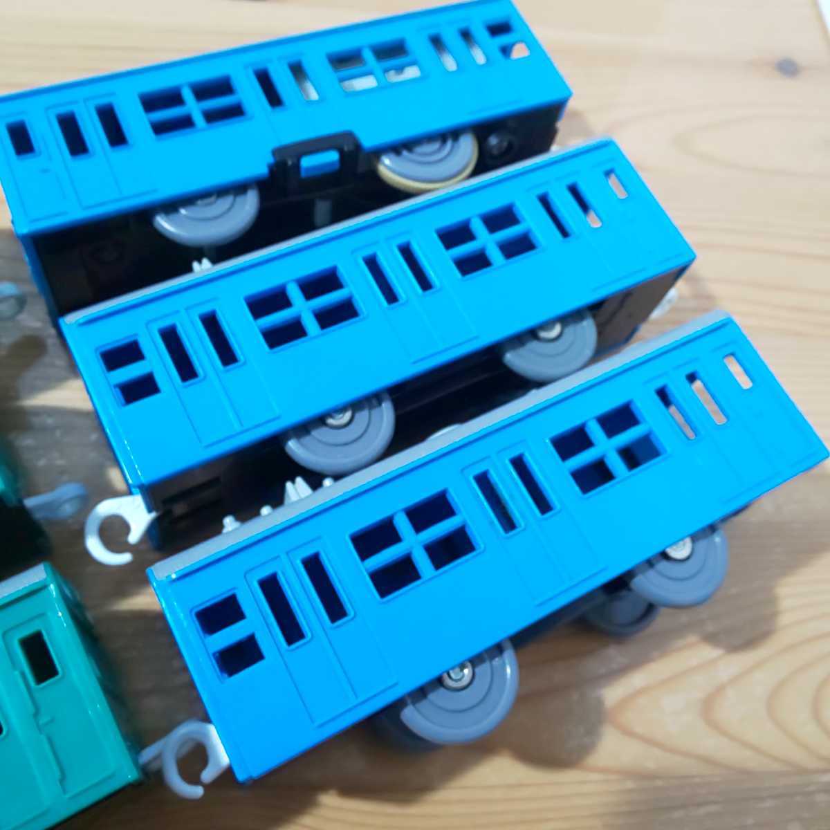  Plarail [103 series commuting train Sky blue * emerald green ]