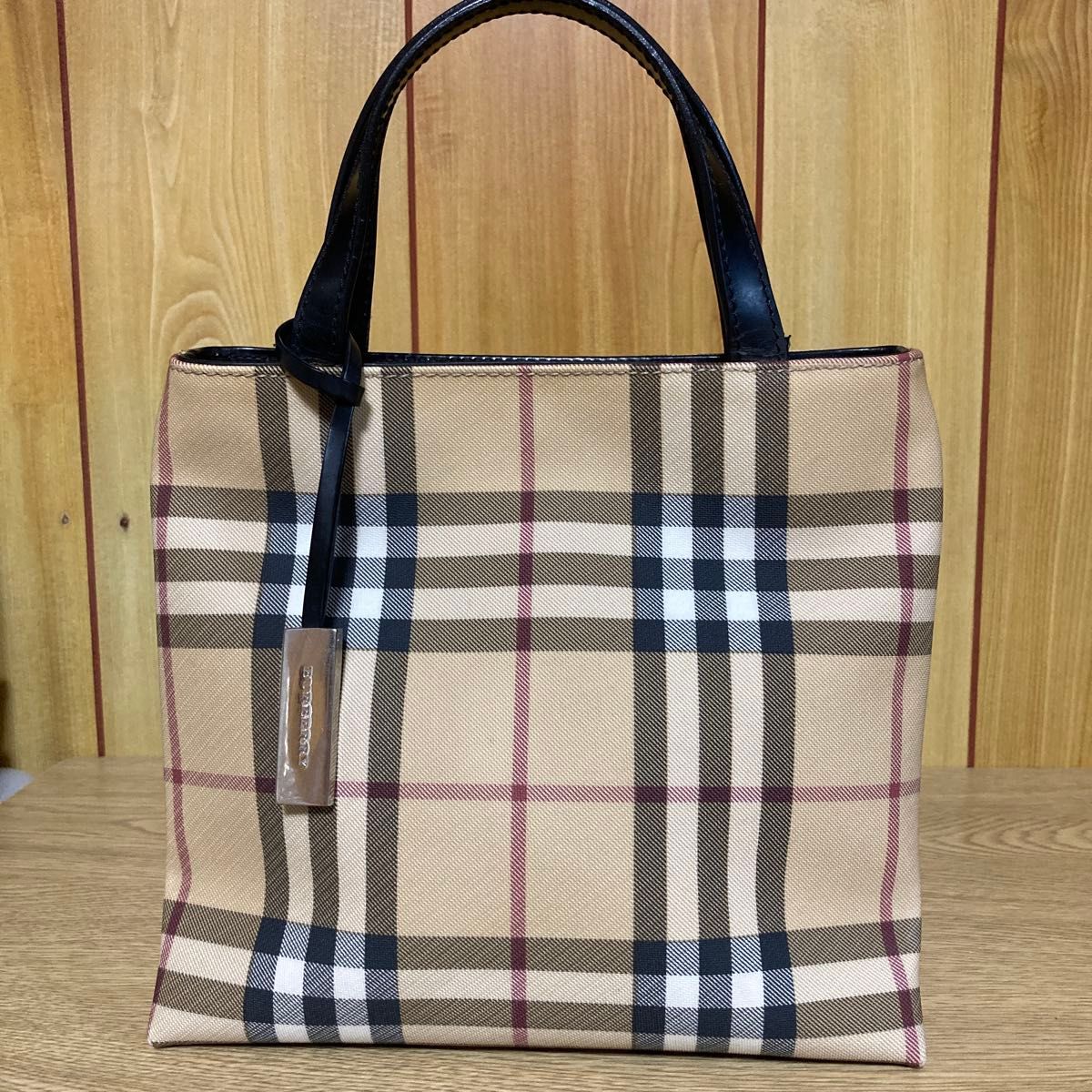 バーバリーロンドン ハンドバッグ ノバチェック レザー チャーム 美品 BURBERRY LONDON バーバリーロンドンハンドバッグ トート