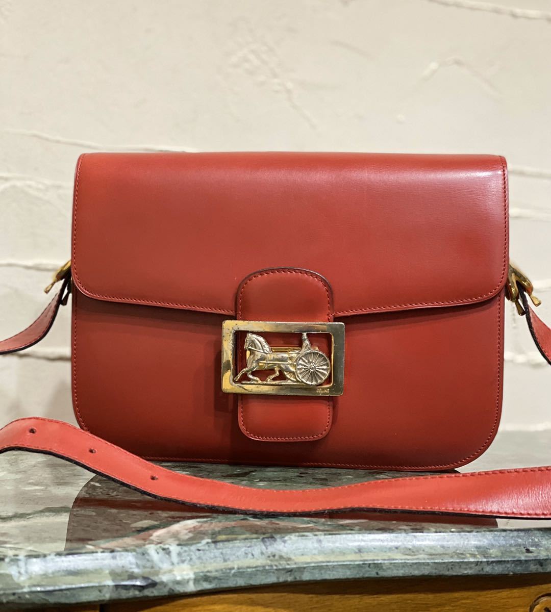 激レア 希少カラー VINTAGE OLD CELINE ホースキャリッジ ショルダーバッグ レッド 馬車金具 年代物 ヴィンテージバッグ 希少 斜め掛け_画像1