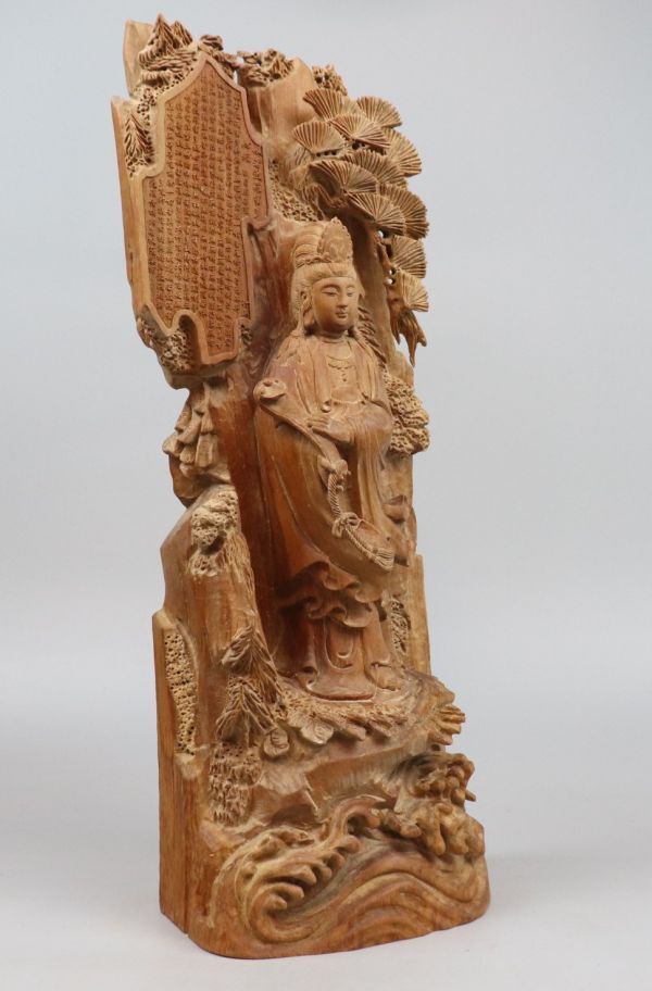 仏教美術 白檀 一刀彫 観音菩薩像 般若心経彫 仏像 木彫 高さ約37,5㎝ 仏教美術 白檀 一刀彫 観音菩薩像 般若心経彫 仏像 木彫 高さ約