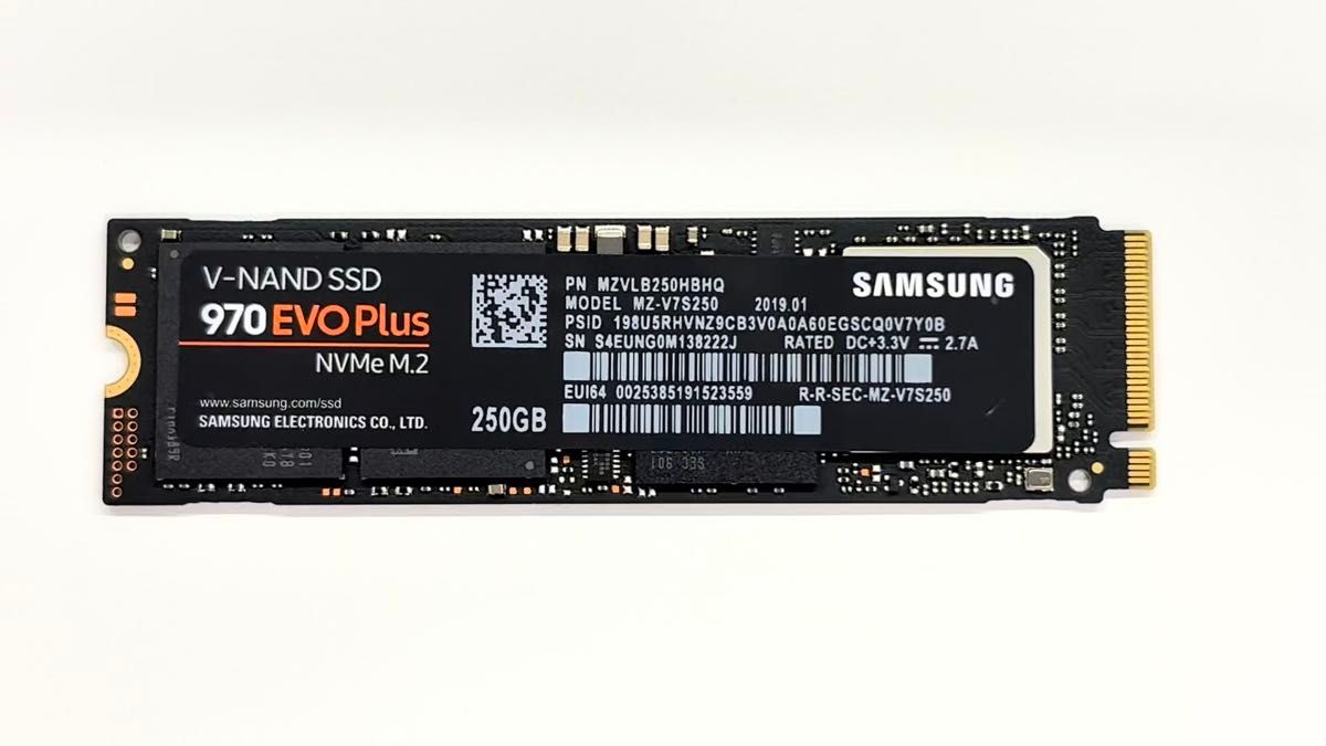 使用時間:0時間 SAMSUNG SSD M.2 2280 970 EVO Plus 250GB 作動確認OK